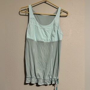 Lululemon Tank Drawstring Waist Size 8 Pistachio Mint Green Color